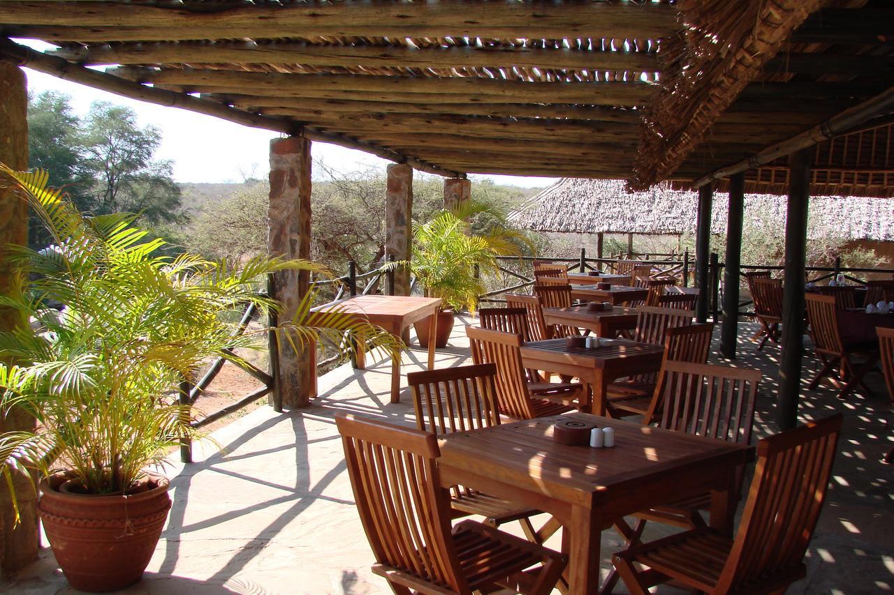Villa Maneaters Tsavo Esterno foto